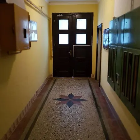 Studio Apartman 아파트 *